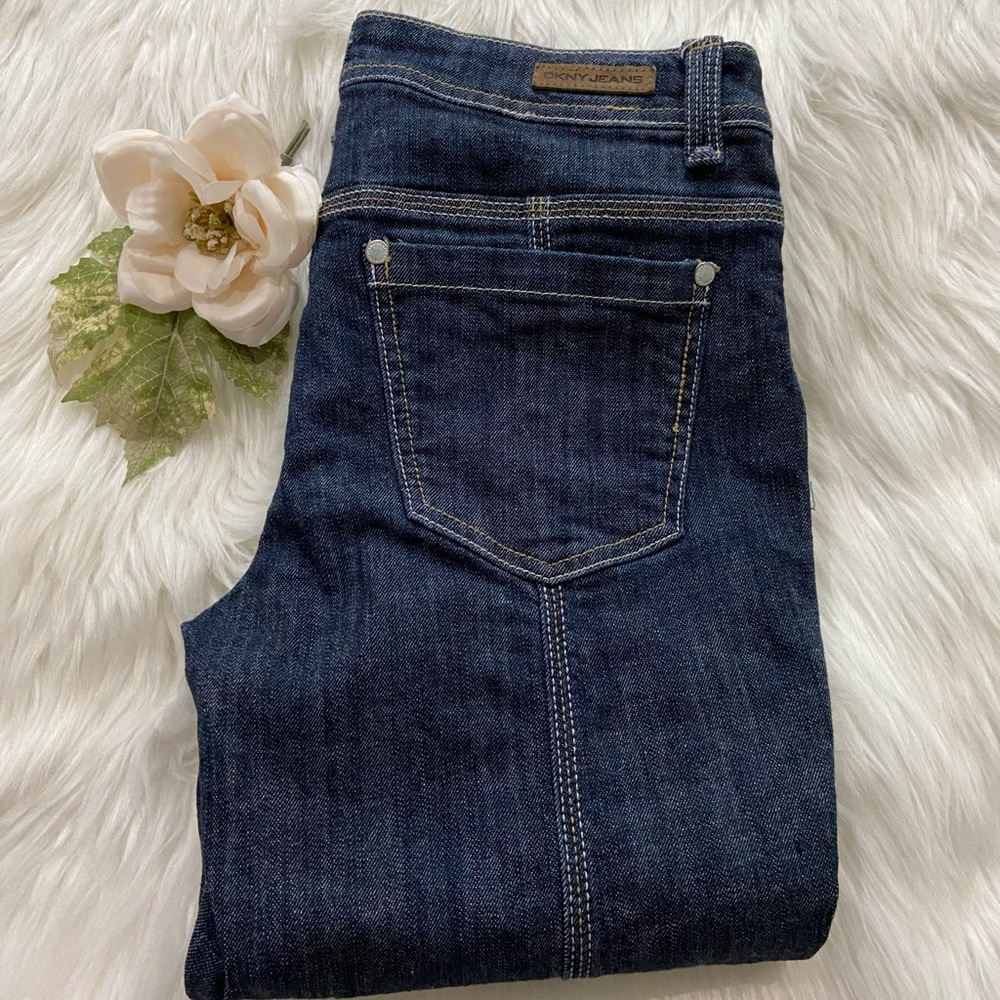 DKNY Capri Jeans size 8 - Picture 3 of 8